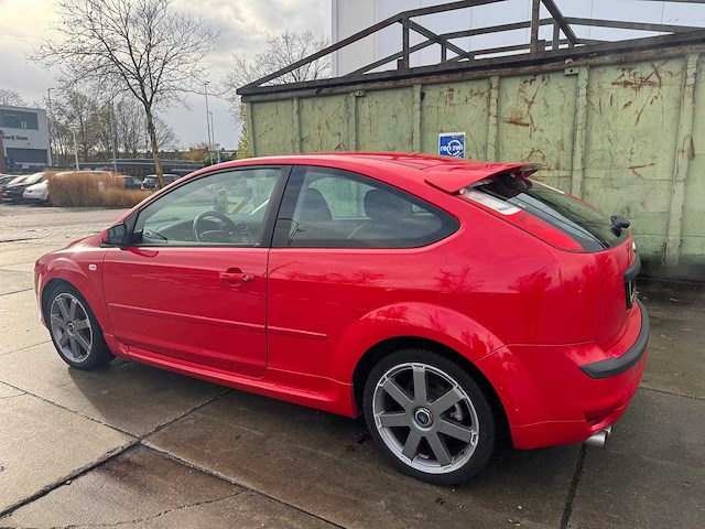 Ford focus 2.0-16v st sport 05-tv-rx - afbeelding 25 van  36