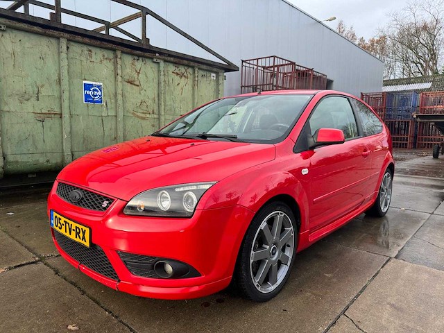 Ford focus 2.0-16v st sport 05-tv-rx - afbeelding 2 van  36