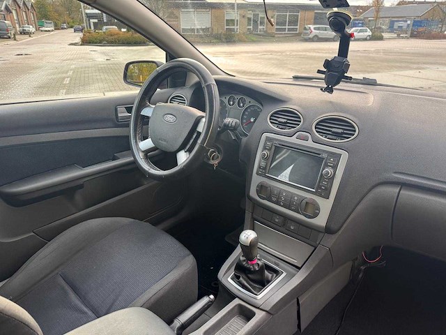 Ford focus 2.0-16v st sport 05-tv-rx - afbeelding 6 van  36