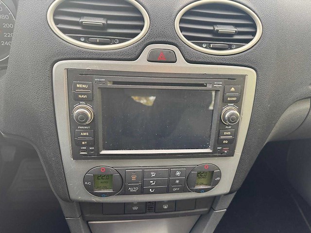 Ford focus 2.0-16v st sport 05-tv-rx - afbeelding 19 van  36