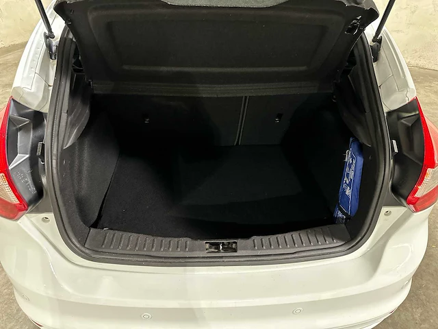 Ford focus 2.0 ecoboost st-2 250pk 2013, g-282-bn - afbeelding 28 van  52
