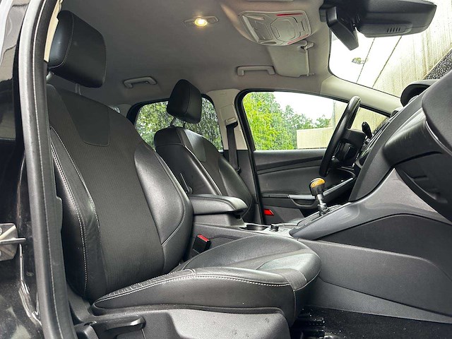 Ford focus 2.0 tdci titanium 136pk 2011 (1e eigenaar), gp-980-h - afbeelding 30 van  40