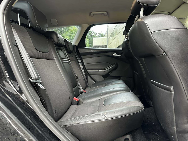 Ford focus 2.0 tdci titanium 136pk 2011 (1e eigenaar), gp-980-h - afbeelding 28 van  40