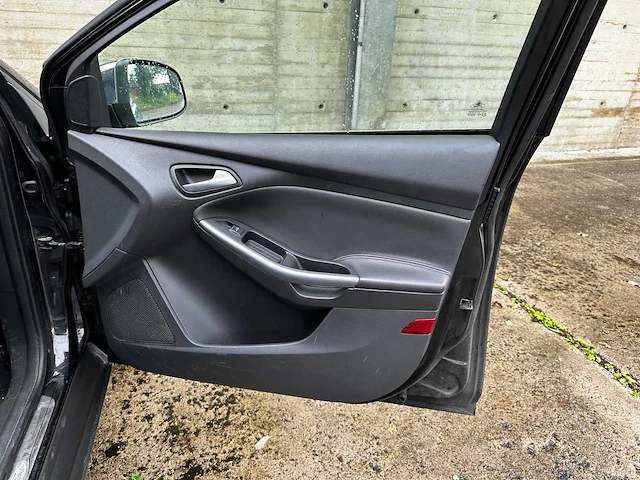 Ford focus 2.0 tdci titanium 136pk 2011 (1e eigenaar), gp-980-h - afbeelding 29 van  40