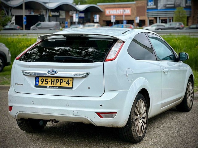 Ford focus 2.0 titanium; 95hpp4 - afbeelding 4 van  11
