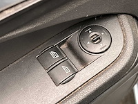 Ford focus c-max 1.8-16v first edition | 04-ns-hn - afbeelding 15 van  35