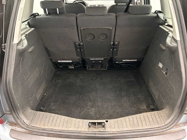 Ford focus c-max 1.8-16v first edition | 04-ns-hn - afbeelding 24 van  35
