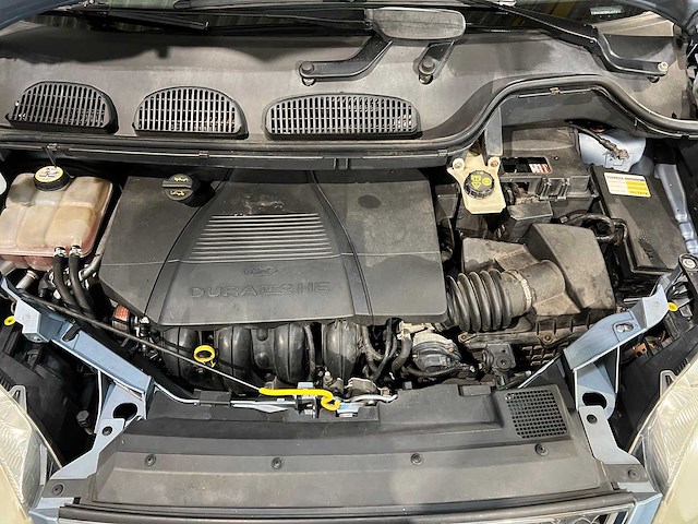 Ford focus c-max 1.8-16v first edition, 23-nn-zg - afbeelding 14 van  16