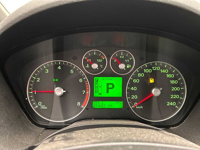 Ford focus c-max 2.0-16v futura 2007 - afbeelding 10 van  18