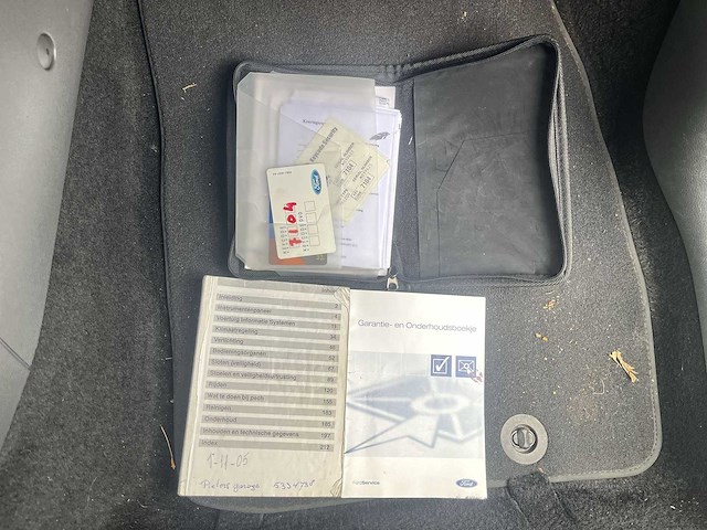 Ford focus c-max 2.0-16v ghia | 12-sb-bs - afbeelding 16 van  25