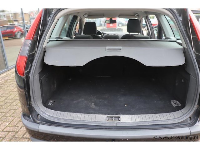 Ford focus ghia stationwagen | benzine | kenteken: 46-rz-ft - afbeelding 10 van  30