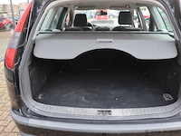 Ford focus ghia stationwagen | benzine | kenteken: 46-rz-ft - afbeelding 10 van  30