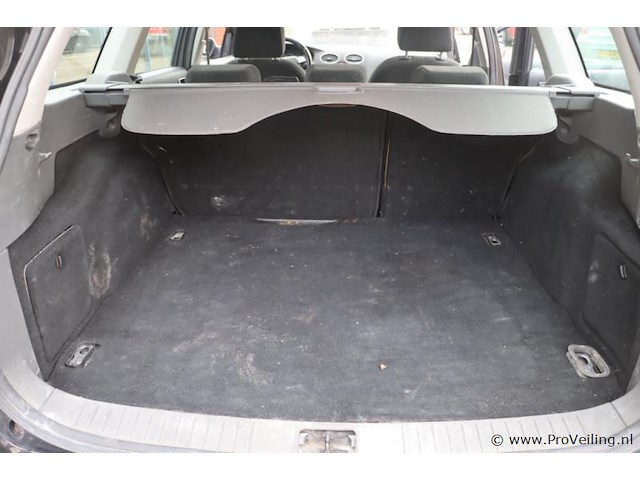 Ford focus ghia stationwagen | benzine | kenteken: 46-rz-ft - afbeelding 11 van  30