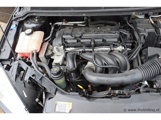 Ford focus ghia stationwagen | benzine | kenteken: 46-rz-ft - afbeelding 19 van  30