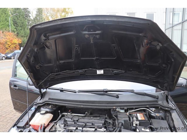 Ford focus ghia stationwagen | benzine | kenteken: 46-rz-ft - afbeelding 21 van  30