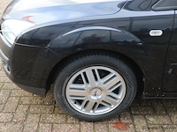 Ford focus ghia stationwagen | benzine | kenteken: 46-rz-ft - afbeelding 25 van  30