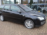 Ford focus ghia stationwagen | benzine | kenteken: 46-rzf-t - afbeelding 4 van  30