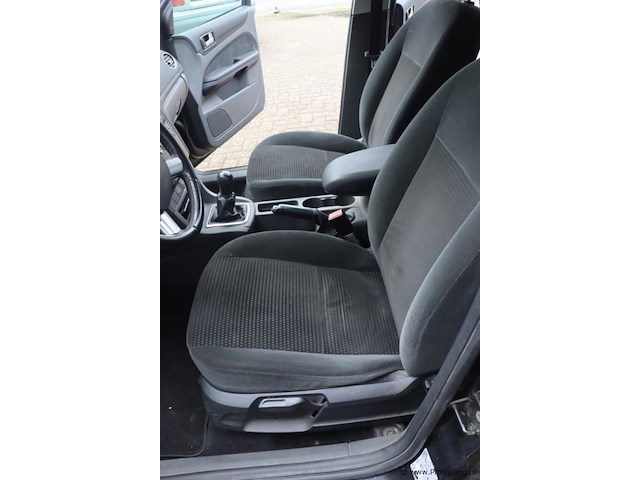 Ford focus ghia stationwagen | benzine | kenteken: 46-rzf-t - afbeelding 15 van  30
