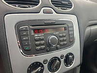 Ford focus wagon - 1.6-16v trend, 20-xs-jx - afbeelding 9 van  12