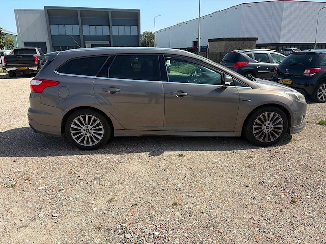 Ford focus wagon 1.0 ecob. titanium , 2-xpn-49 - afbeelding 15 van  17