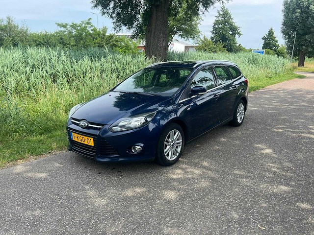 Ford focus wagon 1.0 ecob. titanium , 9-kgd-01 - afbeelding 1 van  21