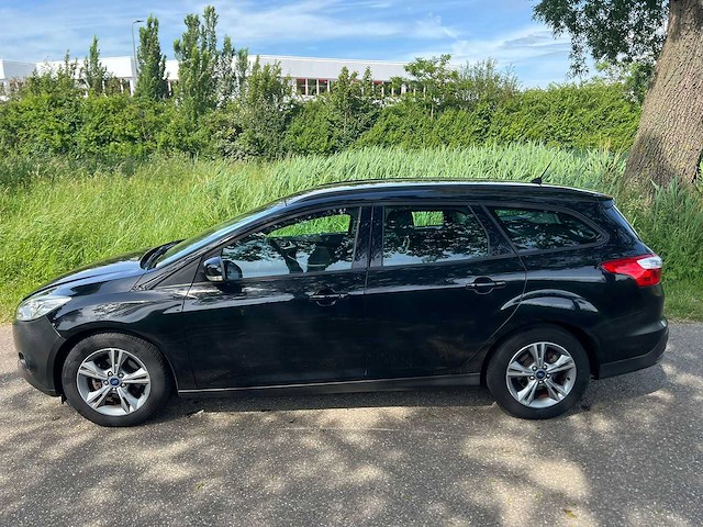 Ford focus wagon 1.0 ecoboost edition ; 5-zbh-33 - afbeelding 6 van  10