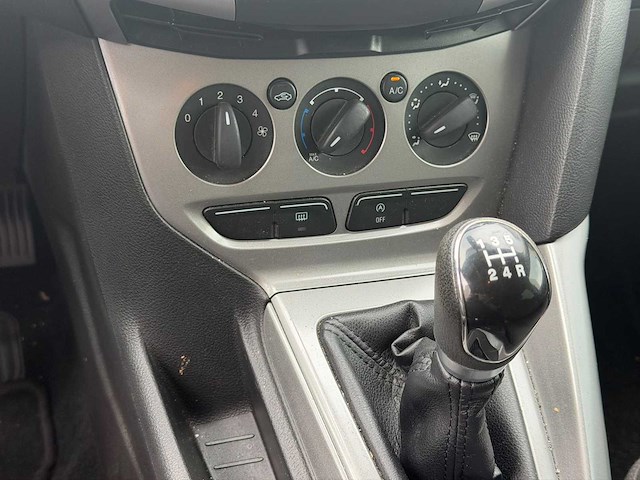 Ford focus wagon 1.0 ecoboost edition *, 6-stz-70 - afbeelding 5 van  14