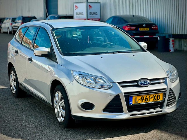 Ford focus wagon 1.0 ecoboost edition ; l-961-dx - afbeelding 5 van  12