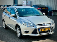 Ford focus wagon 1.0 ecoboost edition ; l-961-dx - afbeelding 5 van  12