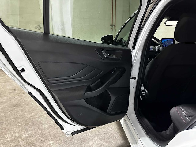 Ford focus wagon 1.0 ecoboost hybrid st line x business 122pk 2021 (origineel-nl), n-707-jj - afbeelding 27 van  45