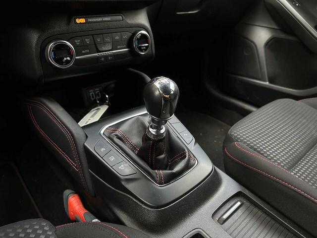 Ford focus wagon 1.0 ecoboost hybrid st line x business 122pk 2021 (origineel-nl+1 eigenaar) n-244-jg - afbeelding 28 van  46