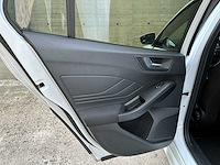 Ford focus wagon 1.0 ecoboost hybrid st line x business 122pk 2021 (origineel-nl+1 eigenaar) n-244-jg - afbeelding 34 van  46
