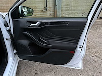 Ford focus wagon 1.0 ecoboost hybrid st line x business 122pk 2021 (origineel-nl+1 eigenaar) n-244-jg - afbeelding 40 van  46