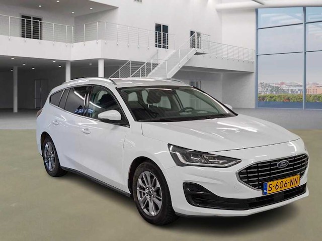 Ford focus wagon 1.0 ecoboost hybrid titanium style; s-606-nn - afbeelding 1 van  15