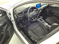 Ford focus wagon 1.0 ecoboost hybrid titanium style; s-606-nn - afbeelding 12 van  15