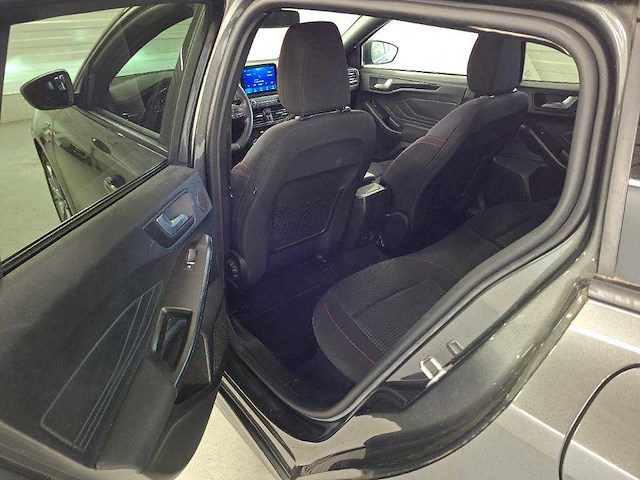 Ford focus wagon 1.0 ecoboost hybrid titanium x business; n-077-jt - afbeelding 20 van  20