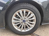 Ford focus wagon 1.0 ecoboost hybrid titanium x; l-258-dt