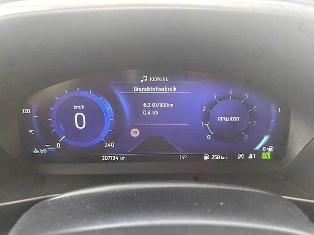 Ford focus wagon 1.0 ecoboost hybrid titanium x; l-258-dt - afbeelding 9 van  18