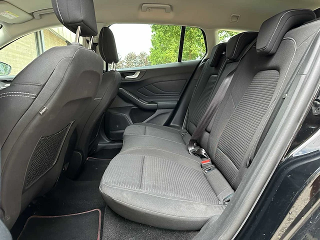 Ford focus wagon 1.0 ecoboost st line business 123pk 2019, t-876-hj - afbeelding 26 van  46