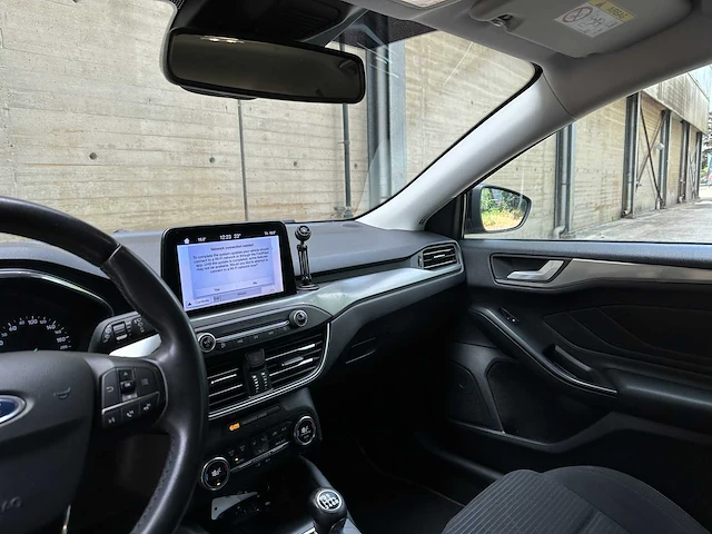 Ford focus wagon 1.0 ecoboost st line business 123pk 2019, t-876-hj - afbeelding 18 van  46