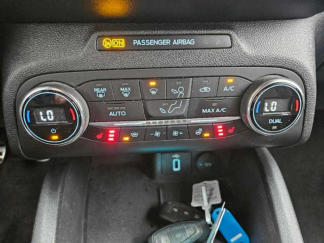 Ford focus wagon 1.0 ecoboost st line business; h-273-bg - afbeelding 10 van  19