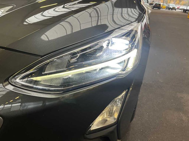 Ford focus wagon 1.0 ecoboost titanium business; zg-518-f - afbeelding 2 van  9