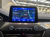 Ford focus wagon 1.0 ecoboost titanium business; zg-518-f - afbeelding 9 van  9