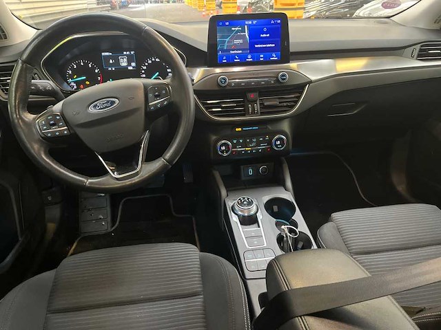 Ford focus wagon 1.0 ecoboost titanium business; zg-518-f - afbeelding 6 van  9