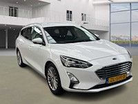 Ford focus wagon 1.0 ecoboost titanium business; zl-519-b - afbeelding 1 van  15