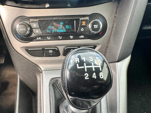 Ford focus wagon 1.0 ecoboost titanium; zr-021-f - afbeelding 5 van  15