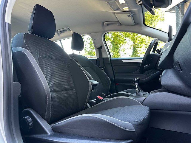 Ford focus wagon 1.0 ecoboost trend edition business 101pk 2019 (origineel-nl), zl-510-g - afbeelding 7 van  11