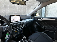 Ford focus wagon 1.0 ecoboost trend edition business 101pk 2019 (origineel-nl), zl-510-g - afbeelding 11 van  49