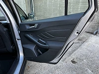 Ford focus wagon 1.0 ecoboost trend edition business 101pk 2019 (origineel-nl), zl-510-g - afbeelding 30 van  50