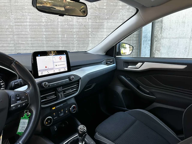 Ford focus wagon 1.0 ecoboost trend edition business 101pk 2019 (origineel-nl), zl-510-g - afbeelding 13 van  44